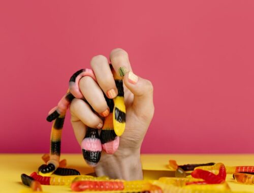 Грибок ногтей (онихомикоз): симптомы и признаки болезни, средства от грибка ногтей | ФОРМА