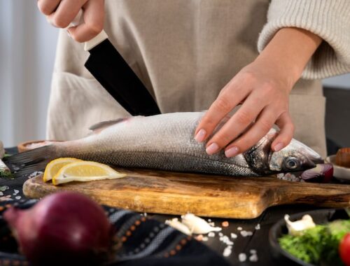 Как приготовить вкусную уху из головы семги в домашних